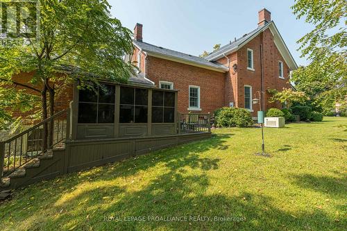 232 Dundas Street W, Greater Napanee, ON - Outdoor