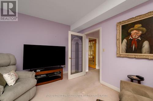 963 Auden Park Drive, Kingston, ON - Indoor Photo Showing Living Room