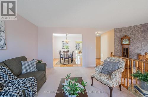 963 Auden Park Drive, Kingston, ON - Indoor Photo Showing Living Room