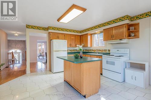 963 Auden Park Drive, Kingston, ON - Indoor Photo Showing Kitchen