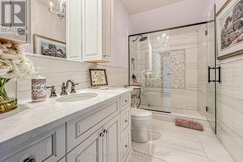 24 King Pitt Road, Kingston, ON - Indoor Photo Showing Bathroom