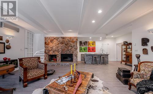 1678 South Boulevard, Kingston, ON - Indoor Photo Showing Living Room With Fireplace