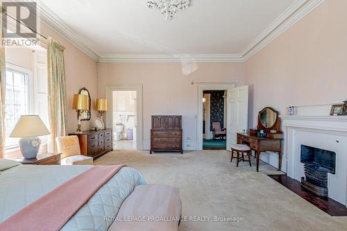 5 Emily Street, Kingston, ON - Indoor Photo Showing Bedroom