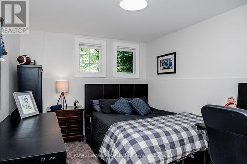 4422 Highway 15, Kingston, ON - Indoor Photo Showing Bedroom