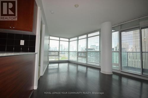 1511 - 231 Fort York Boulevard, Toronto, ON - Indoor Photo Showing Other Room