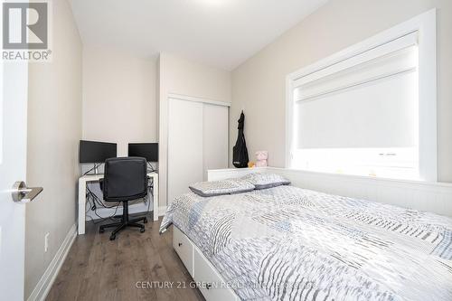 109 - 481 Rupert Avenue, Whitchurch-Stouffville, ON - Indoor Photo Showing Bedroom