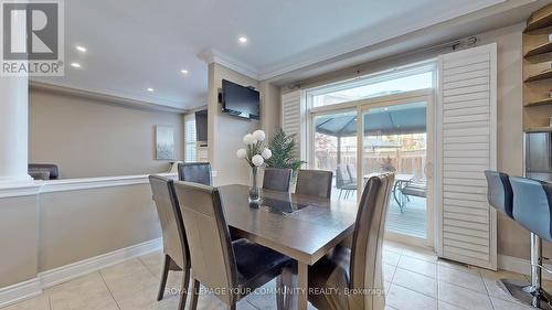 32 Albert Roffey Crescent, Markham, ON - Indoor Photo Showing Dining Room