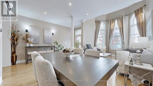 32 Albert Roffey Crescent, Markham, ON - Indoor Photo Showing Dining Room