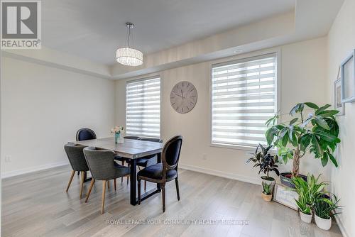 37 Torah Gate, Vaughan, ON - Indoor Photo Showing Dining Room