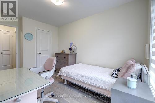 37 Torah Gate, Vaughan, ON - Indoor Photo Showing Bedroom