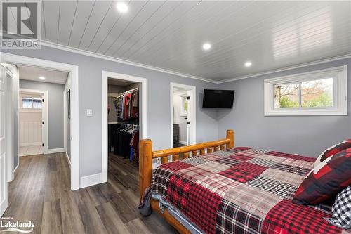 18 Sandy Plains Road S, Seguin, ON - Indoor Photo Showing Bedroom