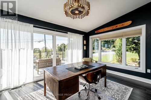 792 Sterling Avenue, Kingston, ON - Indoor Photo Showing Dining Room