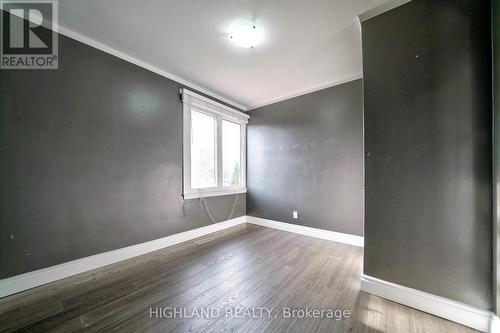 5375 Turney Drive, Mississauga, ON - Indoor Photo Showing Other Room