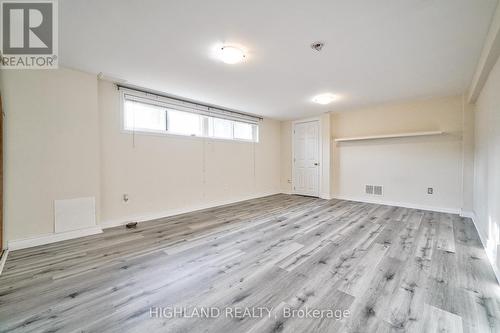 5375 Turney Drive, Mississauga, ON - Indoor Photo Showing Other Room