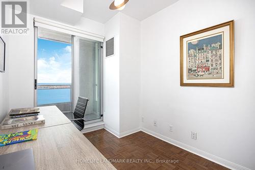 2612 - 230 Queens Quay W, Toronto, ON - Indoor