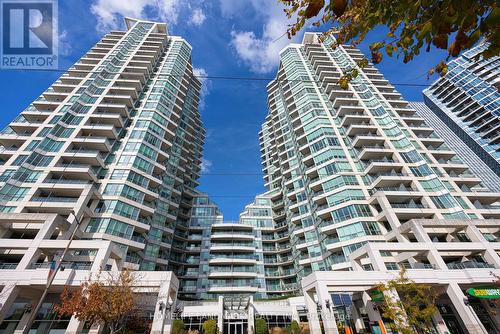 2612 - 230 Queens Quay W, Toronto, ON - Outdoor With Balcony With Facade