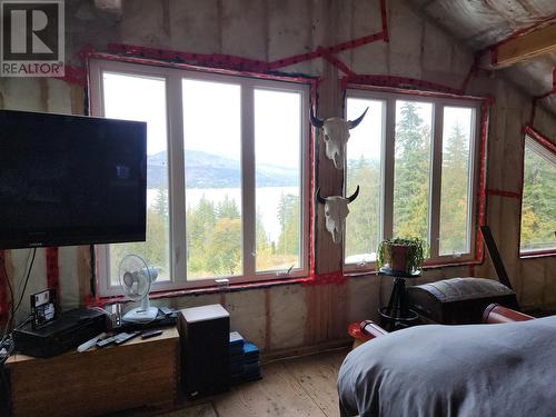 1546 Blind Bay Road, South Shuswap, BC - Indoor