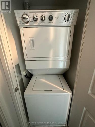 901 - 38 The Esplanade, Toronto, ON - Indoor Photo Showing Laundry Room