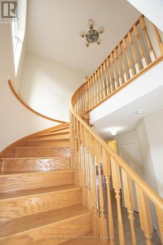 232 River Ridge Boulevard, Aurora, ON - Indoor Photo Showing Other Room