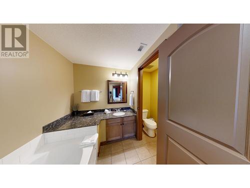 1200 Rancher Creek Road Unit# 147D, Osoyoos, BC - Indoor Photo Showing Bathroom