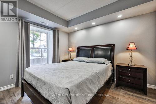 103 - 1460 Bishops Gate, Oakville, ON - Indoor Photo Showing Bedroom