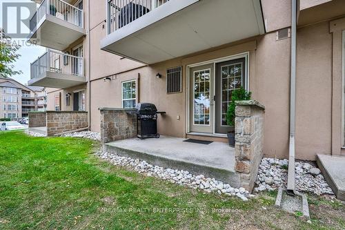 103 - 1460 Bishops Gate, Oakville, ON - Outdoor