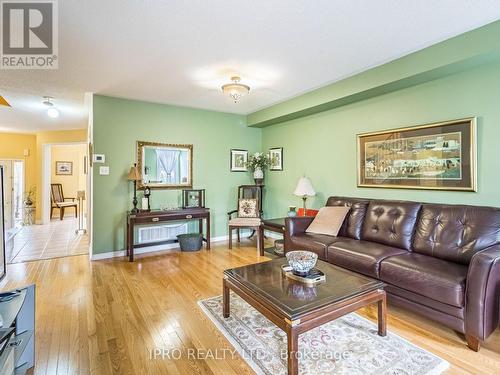 1839 Appleby Line, Burlington, ON - Indoor Photo Showing Living Room