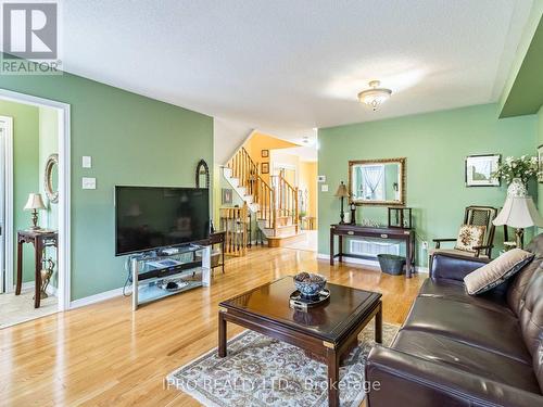 1839 Appleby Line, Burlington, ON - Indoor Photo Showing Living Room