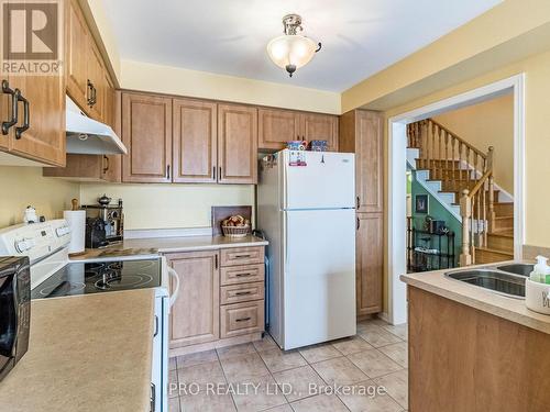 1839 Appleby Line, Burlington, ON - Indoor Photo Showing Kitchen With Double Sink