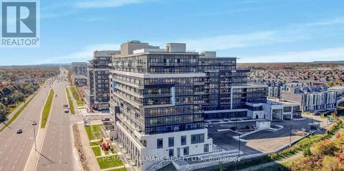 330 - 395 Dundas Street W, Oakville, ON - Outdoor With View