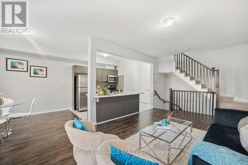 4122 Palermo Common, Burlington, ON - Indoor Photo Showing Living Room