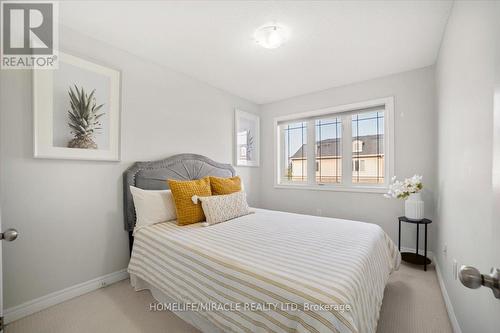 4122 Palermo Common, Burlington, ON - Indoor Photo Showing Bedroom