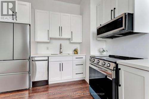 409 - 90 Colborne Street, Brantford, ON - Indoor Photo Showing Kitchen With Stainless Steel Kitchen