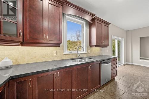 58 Queenston Drive, Ottawa, ON - Indoor Photo Showing Kitchen With Double Sink