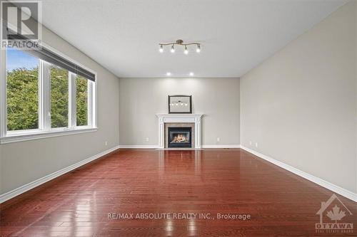 58 Queenston Drive, Ottawa, ON - Indoor With Fireplace