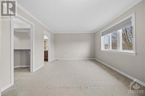 58 Queenston Drive, Ottawa, ON - Indoor Photo Showing Other Room