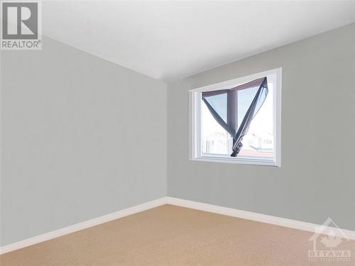 2099 Lauzon Street, Ottawa, ON - Indoor Photo Showing Other Room