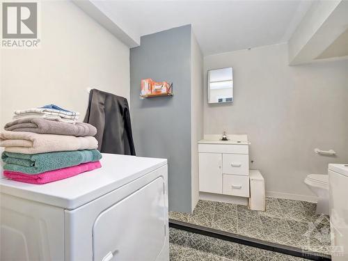 2099 Lauzon Street, Ottawa, ON - Indoor Photo Showing Other Room