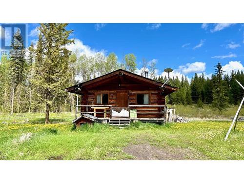 3710 Whitehorse Lake Road, Lac La Hache, BC 