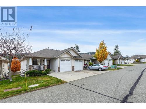 1940 Hillside Drive Unit# 5, Kamloops, BC - Outdoor With Facade