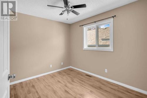 150 Lakeview Inlet, Chestermere, AB - Indoor Photo Showing Other Room