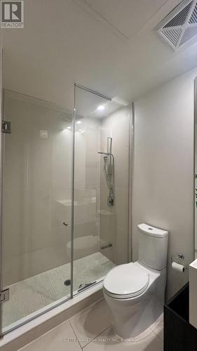 1002 - 1 Bloor Street E, Toronto, ON - Indoor Photo Showing Bathroom