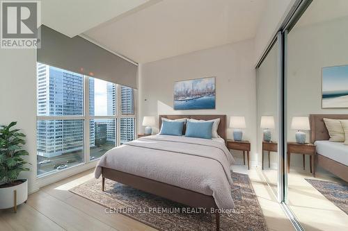 1703 - 85 Queens Wharf Road, Toronto, ON - Indoor Photo Showing Bedroom