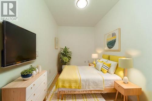 1703 - 85 Queens Wharf Road, Toronto, ON - Indoor Photo Showing Bedroom