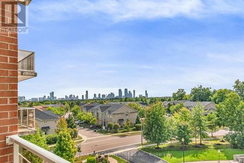 503 - 483 Faith Drive, Mississauga, ON - Outdoor