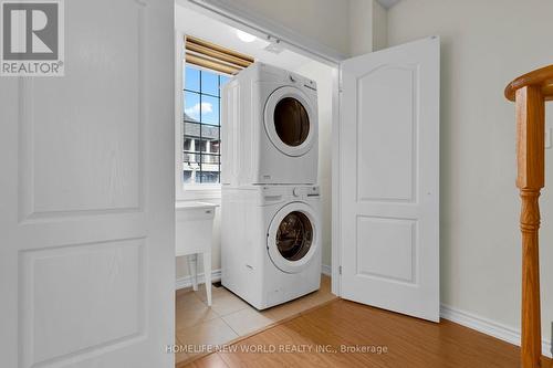 8 Shiff Crescent, Brampton, ON - Indoor Photo Showing Laundry Room