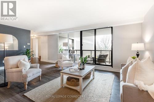 312 - 92 Church Street S, Ajax, ON - Indoor Photo Showing Living Room