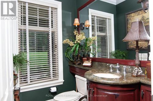 96 & 88 Spithead Road, Gananoque, ON - Indoor Photo Showing Bathroom