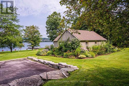 96 & 88 Spithead Road, Gananoque, ON - Outdoor