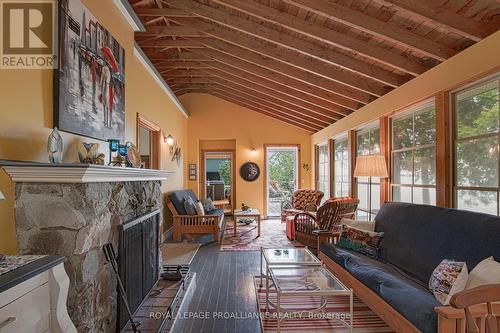 84 Havenwood Trail, Gananoque, ON - Indoor Photo Showing Living Room With Fireplace